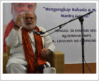 Anand Krishna Memberikan Seminar kebudayaan
